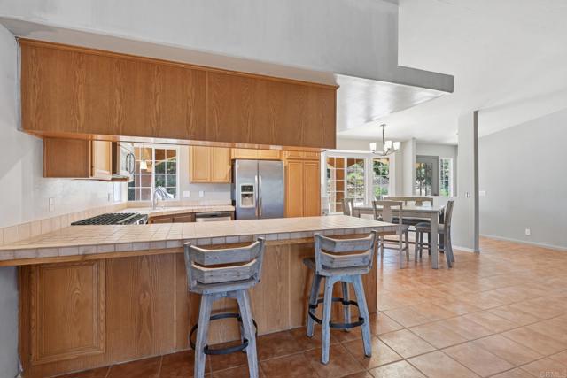 Detail Gallery Image 12 of 74 For 26940 Paradise Meadow Ln, Valley Center,  CA 92082 - 3 Beds | 2 Baths