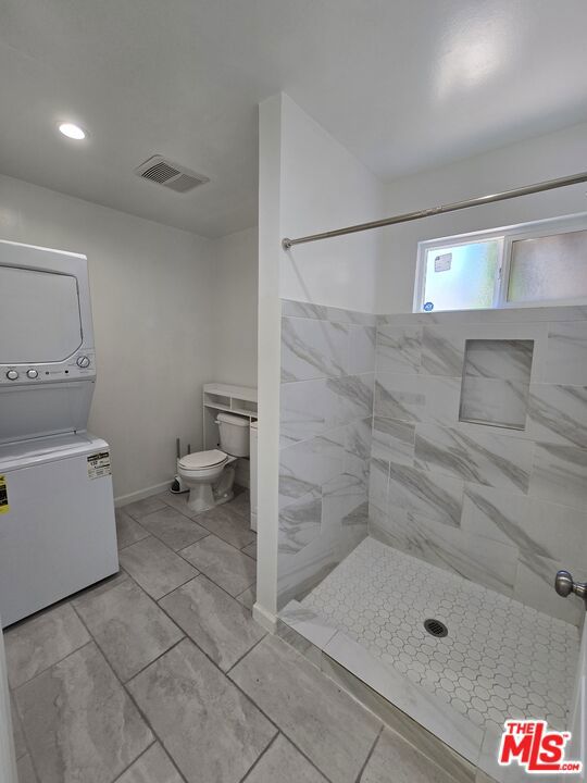 300 S La Peer Drive, Beverly Hills CA: https://media.crmls.org/mediaz/4e9d925c-757f-43b5-a181-3ec6fe7e4b17.jpg