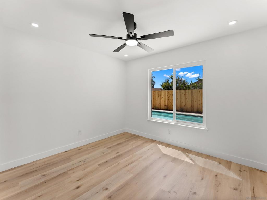 11095 Delphinus Way - photo 13