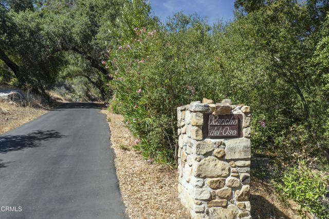 12615 Koenigstein Road, Santa Paula CA: https://media.crmls.org/mediaz/4e9eb4f9-9bf6-4c76-b20e-4d6153c2f573.jpg
