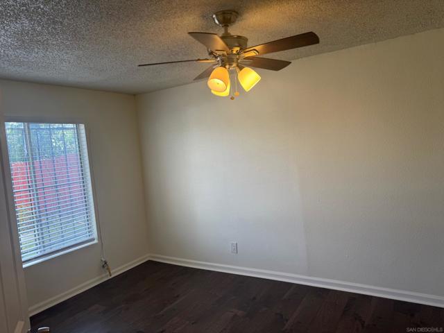 3769 Z St, San Diego CA: https://media.crmls.org/mediaz/4e9f3b06-b141-4402-95b2-1ff28bf0f89d.jpg