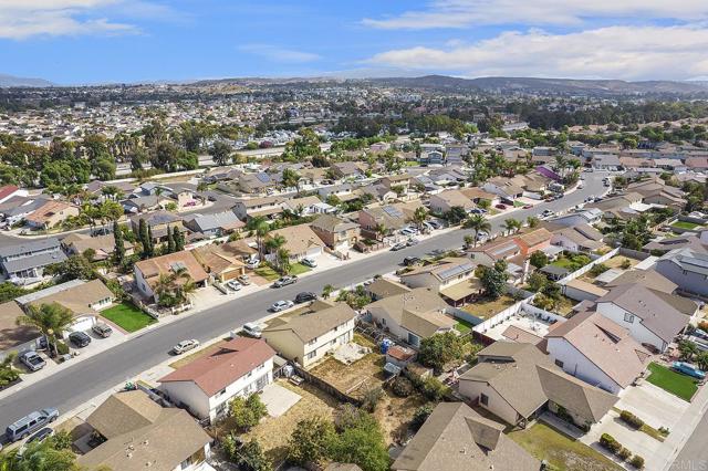 Detail Gallery Image 6 of 46 For 2940 Arbodar Rd, San Diego,  CA 92154 - 5 Beds | 2 Baths