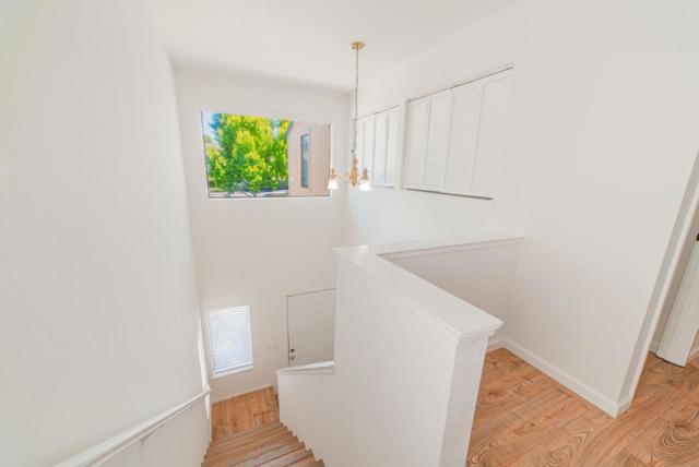 444 Sherwood Court, Watsonville CA: https://media.crmls.org/mediaz/4ea257e9-5fe5-4e81-b12e-993a4b52bbd8.jpg