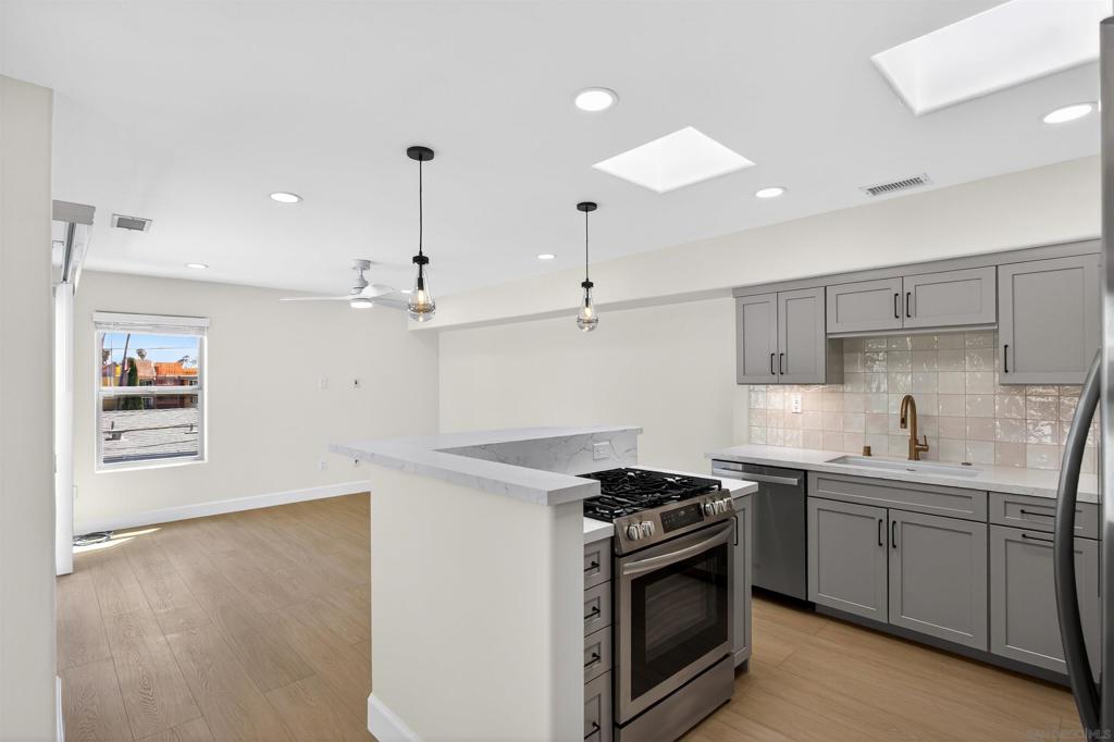 381 Bonair - photo 2