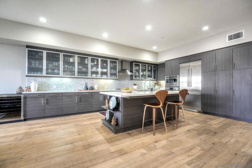 2820 Carleton St - photo 11