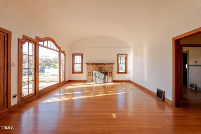 Detail Gallery Image 5 of 44 For 555 Kensington Dr, Fillmore,  CA 93015 - 4 Beds | 3 Baths