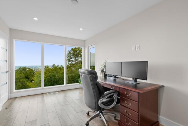 17808 Tourney Road, Los Gatos CA: https://media.crmls.org/mediaz/4ea4e8ee-dd3d-4991-88ea-4c093f24d170.jpg