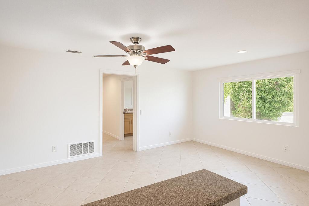 MLS #219131696DA image #5