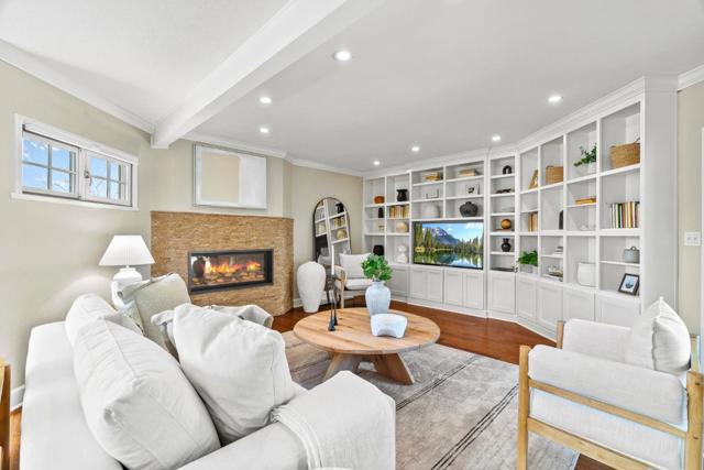 15976 Linda Avenue, Los Gatos CA: https://media.crmls.org/mediaz/4ea55060-dfd5-4dfc-b5d9-8654b06595c8.jpg