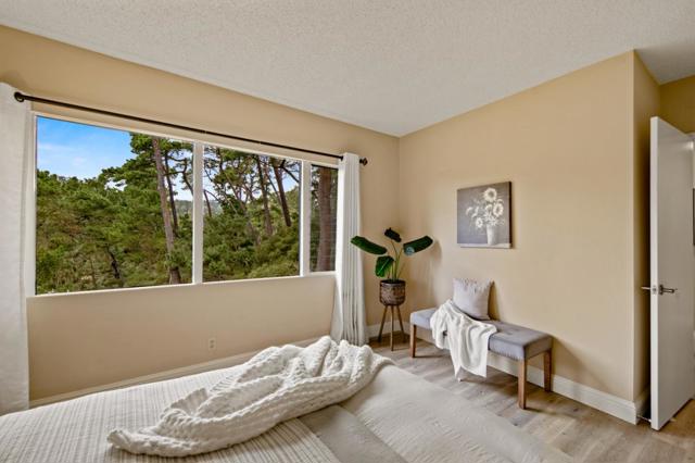 31 Del Mesa Carmel, Carmel CA: https://media.crmls.org/mediaz/4ea79584-8766-4e07-81a8-4b579073320f.jpg