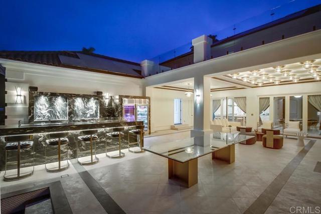 Image 8 of 75 For 7396 Turnberry Court