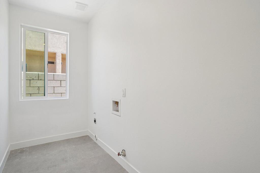 MLS #219129735DA img 7