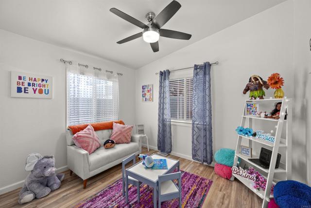 8620 Atlas View Drive, Santee CA: https://media.crmls.org/mediaz/4ea84976-74f7-47e0-b9f1-f971fdc15d1d.jpg