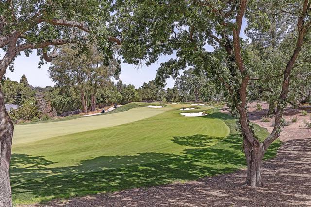 410 Sand Hill Circle, Menlo Park CA: https://media.crmls.org/mediaz/4ea85613-3e62-4ad5-b390-0198f098546b.jpg