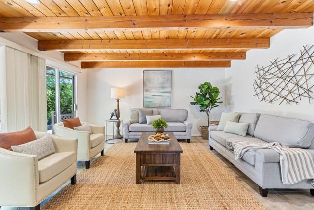 50 Florence Court, Hollister CA: https://media.crmls.org/mediaz/4ea8ad21-88cd-41f5-a9b4-e32b3b431f52.jpg