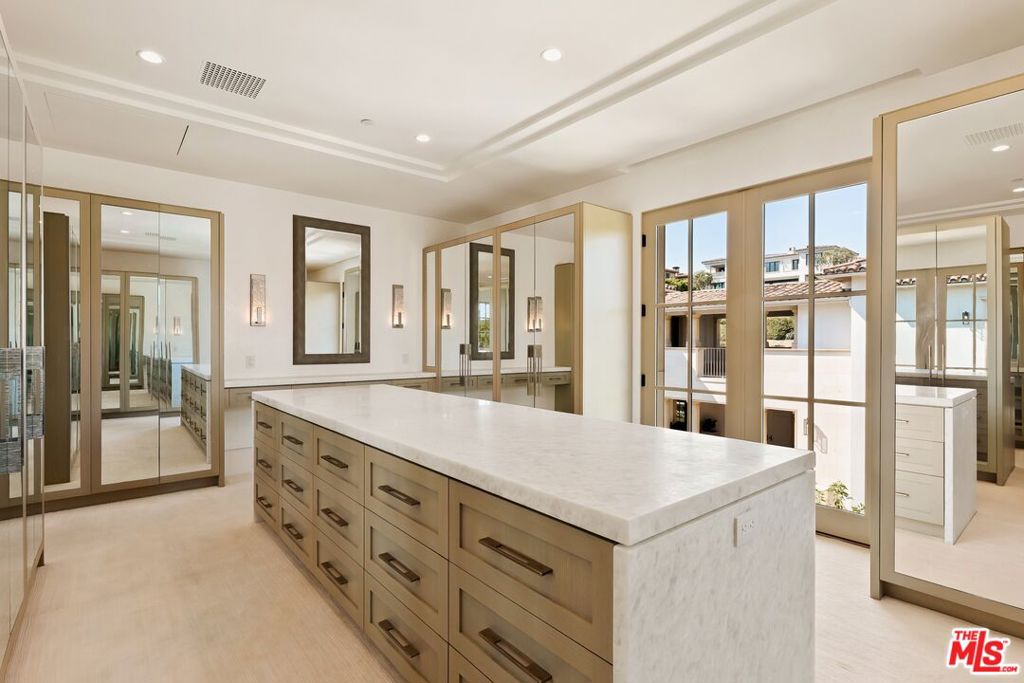 MLS #26871709 image #16