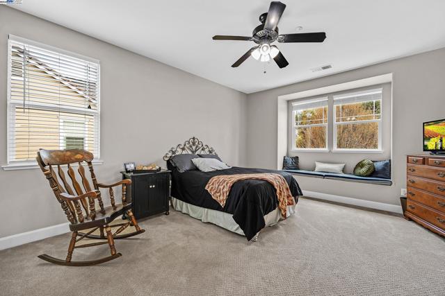 2130 Staghorn Way, Livermore CA: https://media.crmls.org/mediaz/4eab42ec-f9c6-4e21-9a21-f3fc459aa1c5.jpg