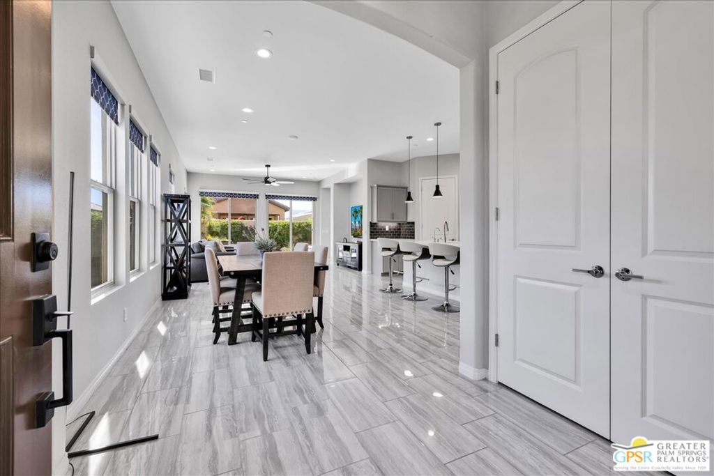 MLS #25605925PS image #8
