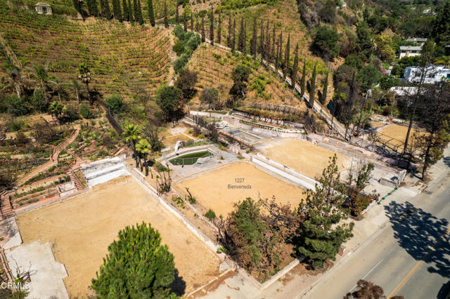 Drew Fenton | 1227 Bienveneda Avenue Pacific Palisades CA | MLS: 7347077