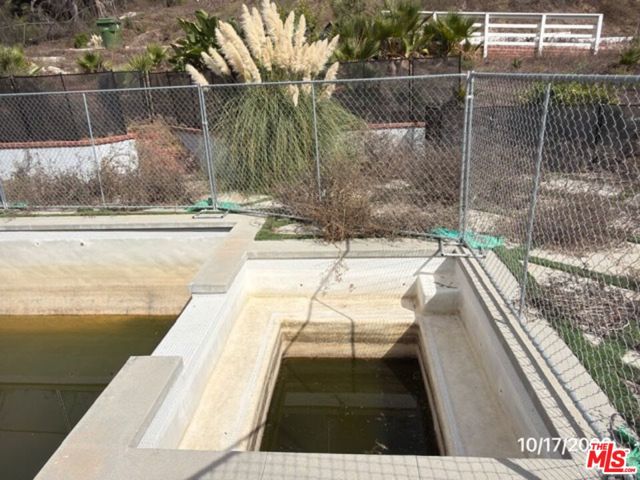 949 Las Lomas Avenue photo 14