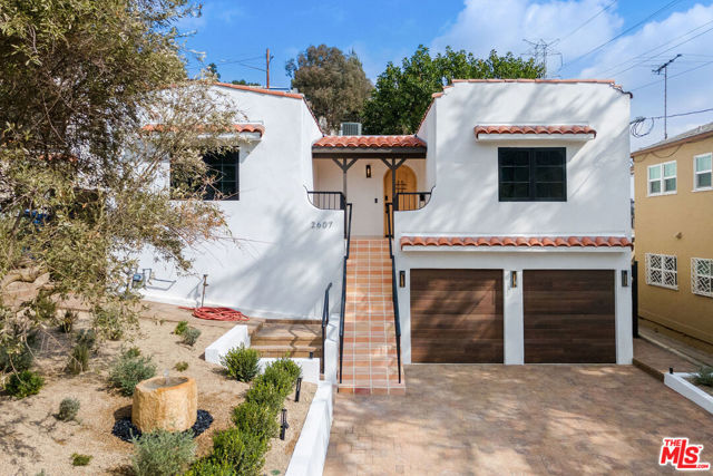 2607 Locksley Place, Los Angeles, California 90039, 3 Bedrooms Bedrooms, ,3 BathroomsBathrooms,Single Family Residence,For Sale,Locksley,24458307