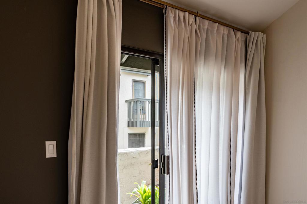 MLS #250037852SD image #24