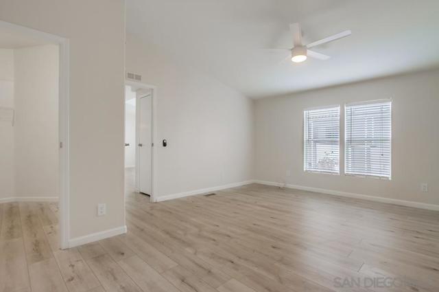 1010 E Bobier, Vista CA: https://media.crmls.org/mediaz/4eaf030a-8d64-4ea5-b9f7-2e65f0ae6423.jpg