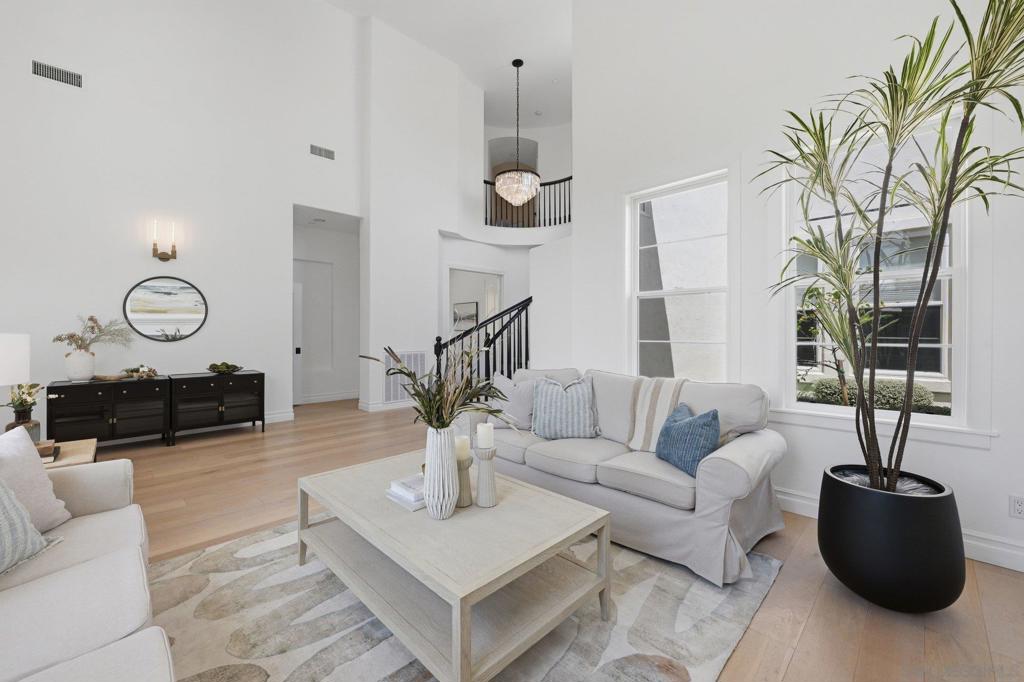 855 Stratford Knoll - photo 6