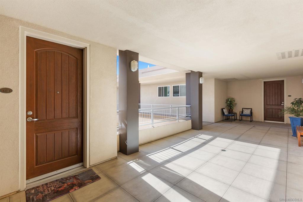 301 Mission Ave - photo 10