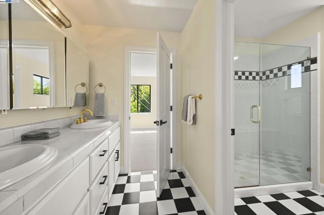 Image 35 of 52 For 783 Solana Dr