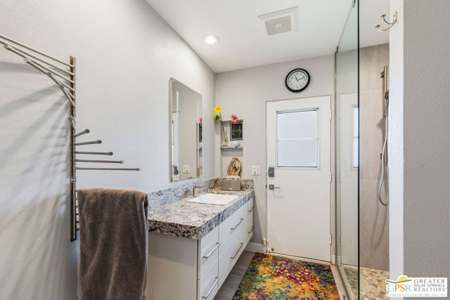 1566 Cabildo Circle, Palm Springs, CA 92264