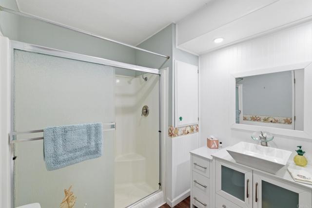 1930 W San Marcos Boulevard, San Marcos CA: https://media.crmls.org/mediaz/4eb278d0-659e-4572-82bf-1f9dbda651fc.jpg