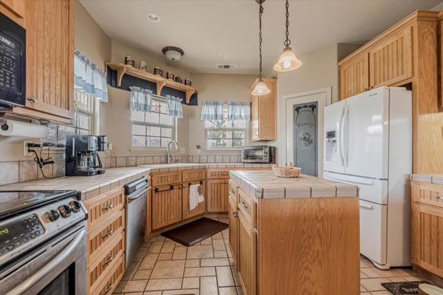 3499 Burson Road, Valley Springs CA: https://media.crmls.org/mediaz/4eb34b47-2476-40be-91bf-1985fbd3ac74.jpg