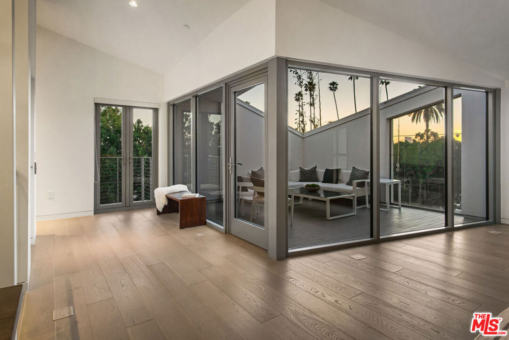 MLS #26860955 image #49