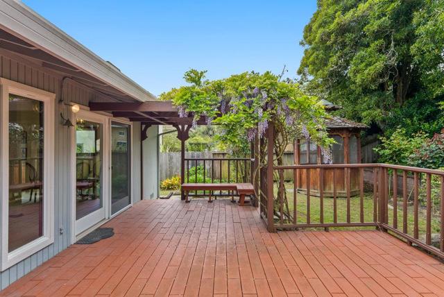 1435 Dolphin Drive, Aptos CA: https://media.crmls.org/mediaz/4eb43984-802f-49fd-bd79-9ee711c85b2d.jpg