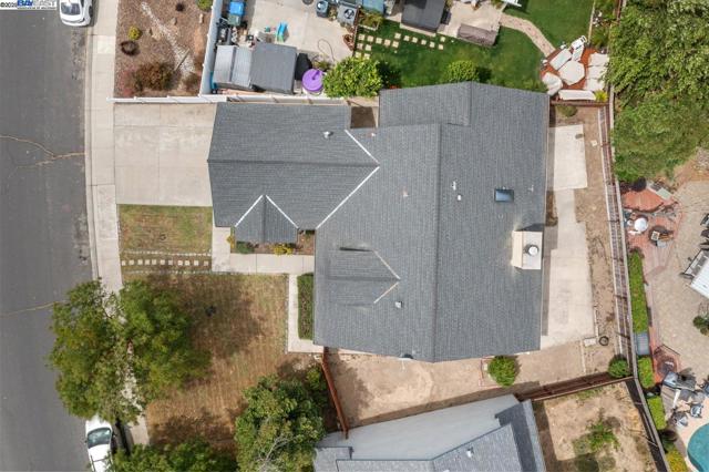 1023 Snowgoose Ln, Manteca CA: https://media.crmls.org/mediaz/4eb47ac5-a446-4d06-84bf-af531c795b5c.jpg