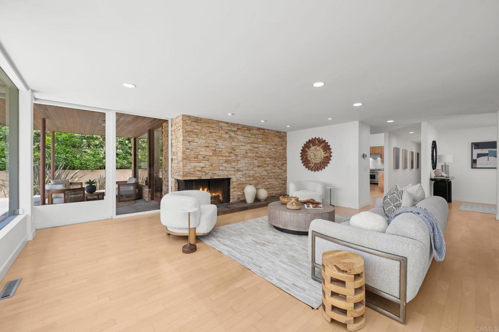 280 Torrey Pines Terrace - photo 10