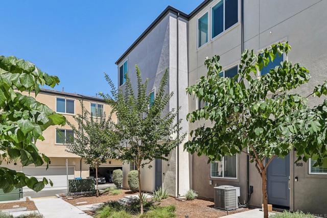 Image 2 of 50 For 5265 Beachfront Cove Street