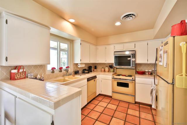 1682 Montezuma Ct, Borrego Springs, California 92004, 2 Bedrooms Bedrooms, ,2 BathroomsBathrooms,Condominium,For Sale,Montezuma Ct,250020039SD