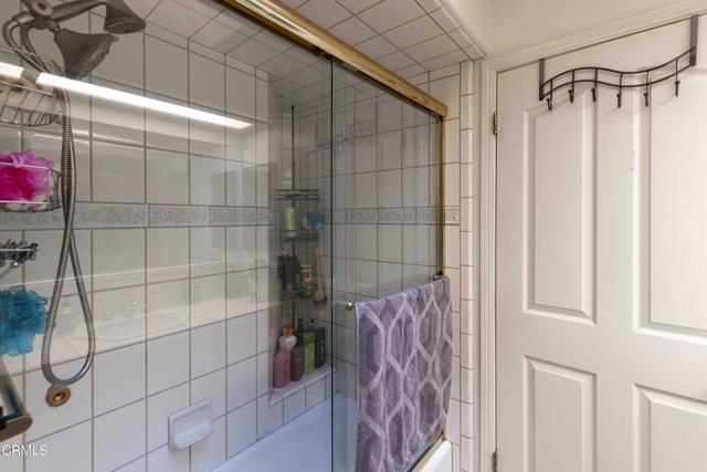 4205 Palisades Circle, Bakersfield CA: https://media.crmls.org/mediaz/4eb75cfc-03aa-415f-bd23-b2a08bd3b76e.jpg