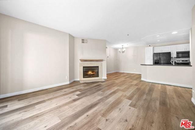 open floorplan, living area & kitchen