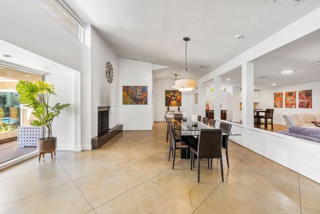 1223 E San Lorenzo Road, Palm Springs CA: https://media.crmls.org/mediaz/4eb8acfe-c79f-40a4-a93e-ae2ebb34ba9b.jpg