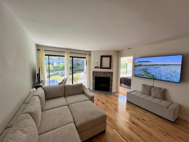 Image 7 of 32 For 805 Via Casitas