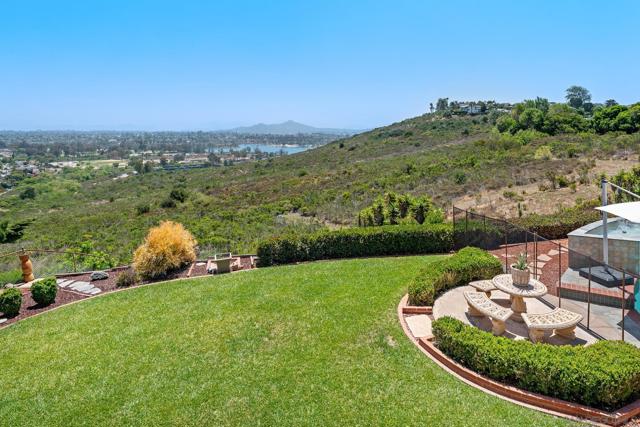 6143 Madra, San Diego CA: https://media.crmls.org/mediaz/4eba3312-cd54-4975-92d9-605af9969a1f.jpg