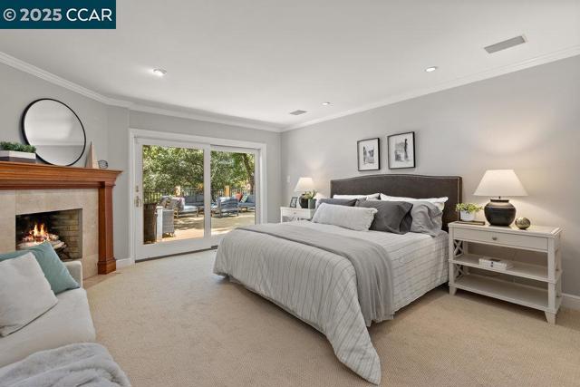 3949 Canyon Dr, Lafayette CA: https://media.crmls.org/mediaz/4ebc690f-42ae-4f85-bfc0-e5ac89c96b48.jpg
