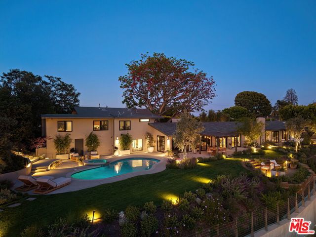 7840 Torreyson Drive, Los Angeles CA: https://media.crmls.org/mediaz/4ebd610b-e0c3-4450-9b0d-8d309dce64a3.jpg