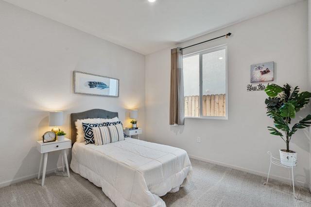 2111 Rosewood Drive, Hollister CA: https://media.crmls.org/mediaz/4ebdd4b2-171f-46d8-83ff-7baadc355375.jpg