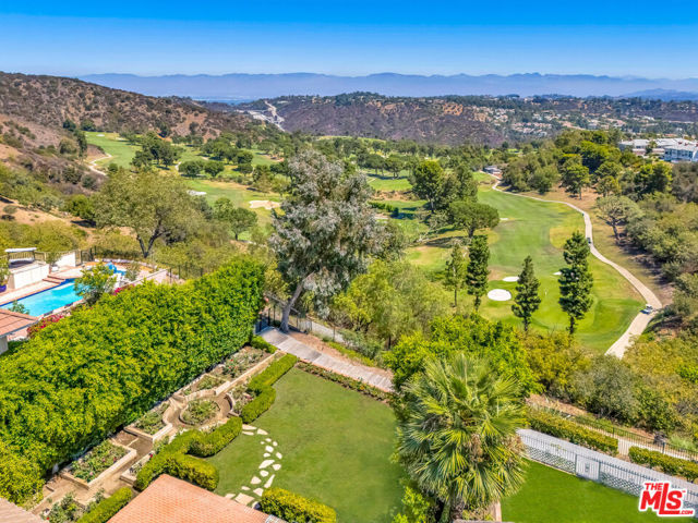 Drew Fenton | 2222 Canyonback Road Los Angeles CA | MLS: 7400788