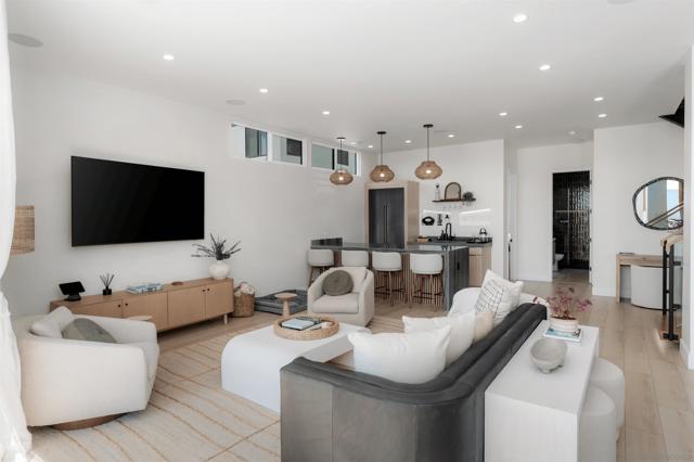 Image 20 of 40 For 5140 Los Robles Dr