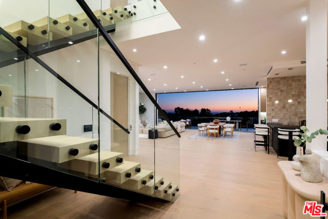 Drew Fenton | 5931 Kanan Dume Road Malibu CA | MLS: 7406942 Drew Fenton | 5931 Kanan Dume Road Malibu CA | MLS: 7406942